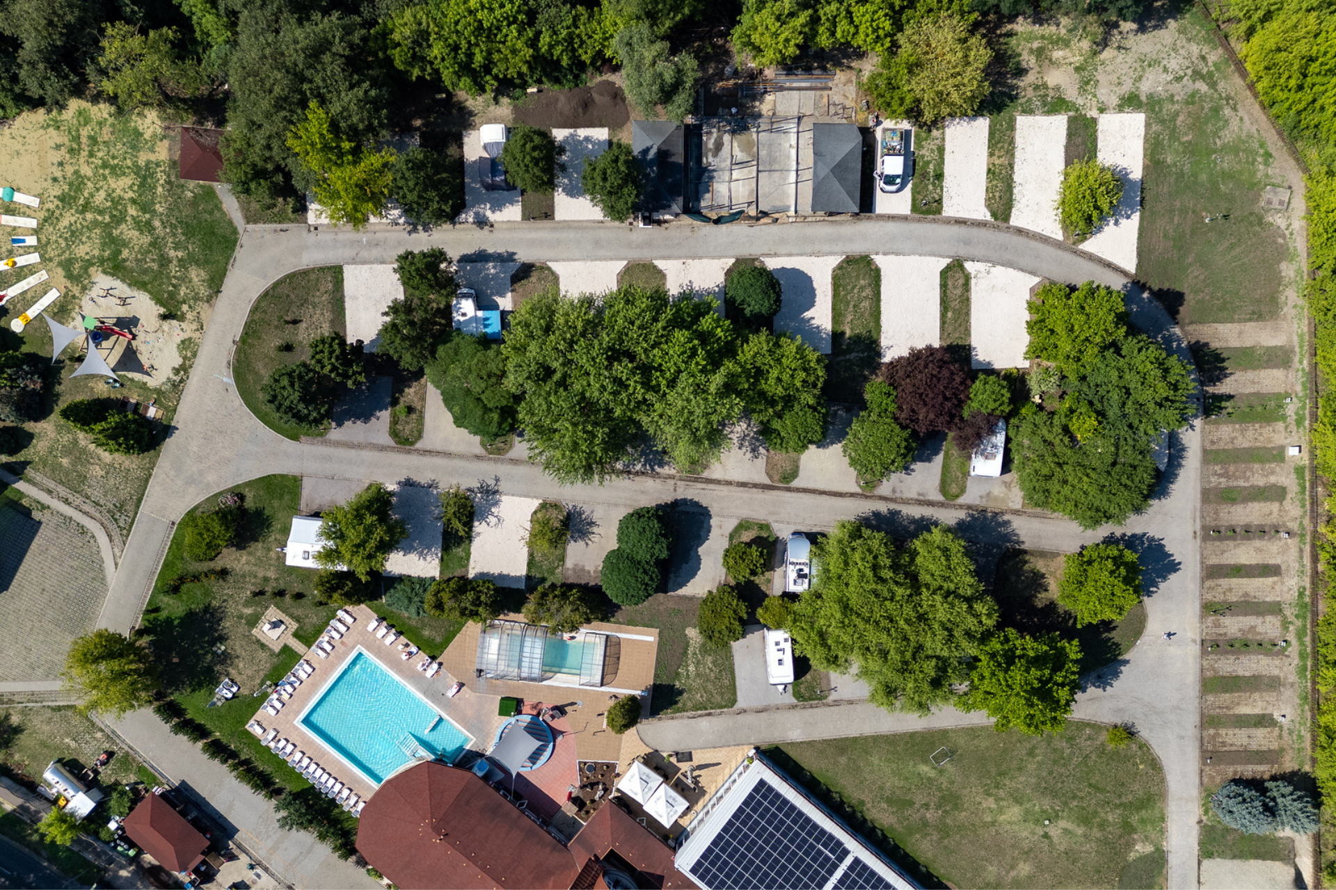 Kempingezés az év minden napján!